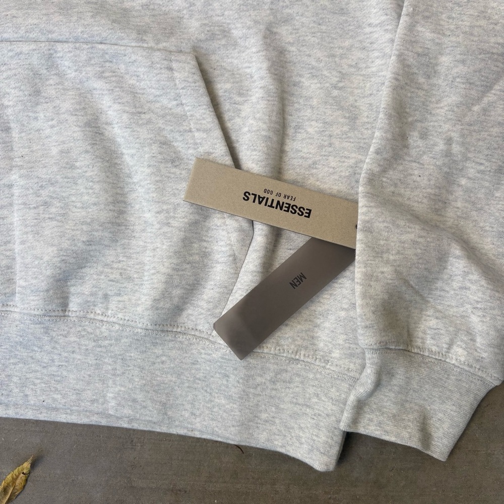 Fear of God Essentials light oatmeal Hoodie & sweatpants - Picture 7 of 8